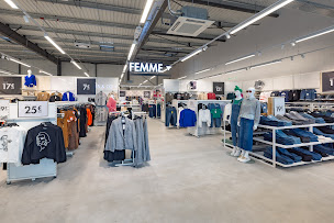 Photo n°12 de GEMO RENNES - CHANTEPIE Chaussures et Vêtements à Chantepie (Magasin de vêtements pour femmes)