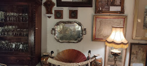 Photo n°38 de Antiquités Paoli à Excideuil (Magasin d'antiquités)