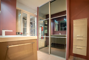 Photo n°4 de Renov'Pro Habitat l'Expert Fenêtre à Amfreville-la-Mi-Voie (Magasin de stores et de rideaux)