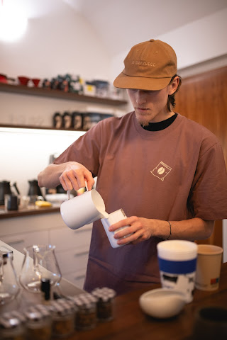 Coffee Dealer by null