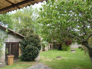 Photo n°3 de La Maison d'Alienor à Saint Medard de Guizieres à Saint-Médard-de-Guizières (Chambre d'hôtes)