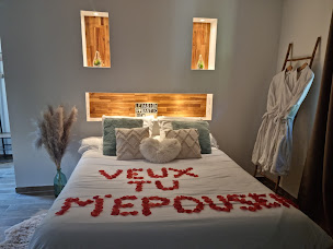 Photo n°23 de L'Evasion Romantique à Saint-Prix (Chambre d'hôtes)