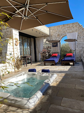 LA MAISON DU PASSAGE by null