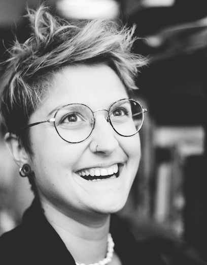 Esther Joly
