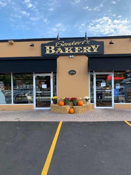 Benkert's Bakery — photo