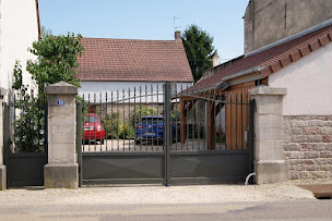 Photo n°5 de TRIFAM à Vonges (Fournisseur de portes)