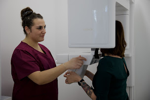 Photo n°10 de Cabinet d'Implantologie - Chirurgie Orale. Dr S. Banayan - Dr Q. Lucidarme à Vélizy-Villacoublay (Stomatologue)