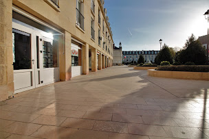 Photo n°16 de Orpi Chambourcy Renaissance Agence Immobilière à Chambourcy (Agence de location immobilière)