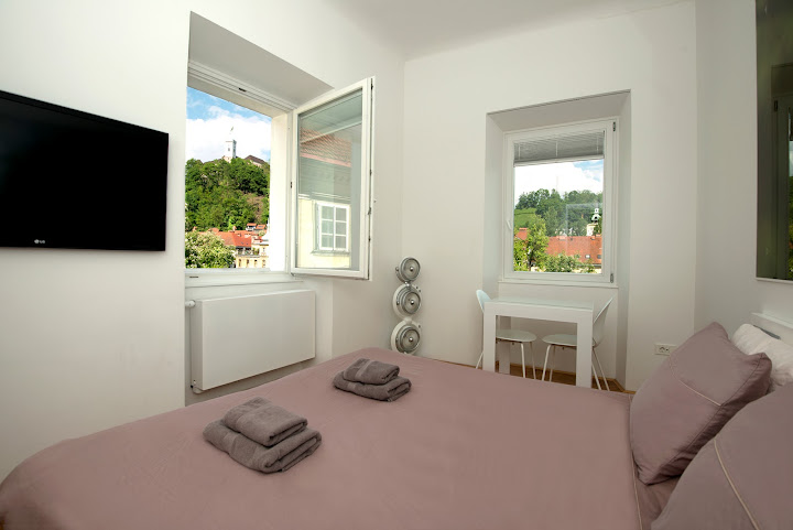 Galeria River by null