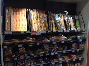 Photo n°3 de Carrefour Express à Mazamet (Magasin d'alimentation bio)