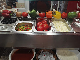 Photo n°17 de La mia pizza paris 14 ème, Pizzeria : Pizzas Classique & VEGAN, Option Pizza SANS GLUTEN** à Paris (Restaurant sans gluten)