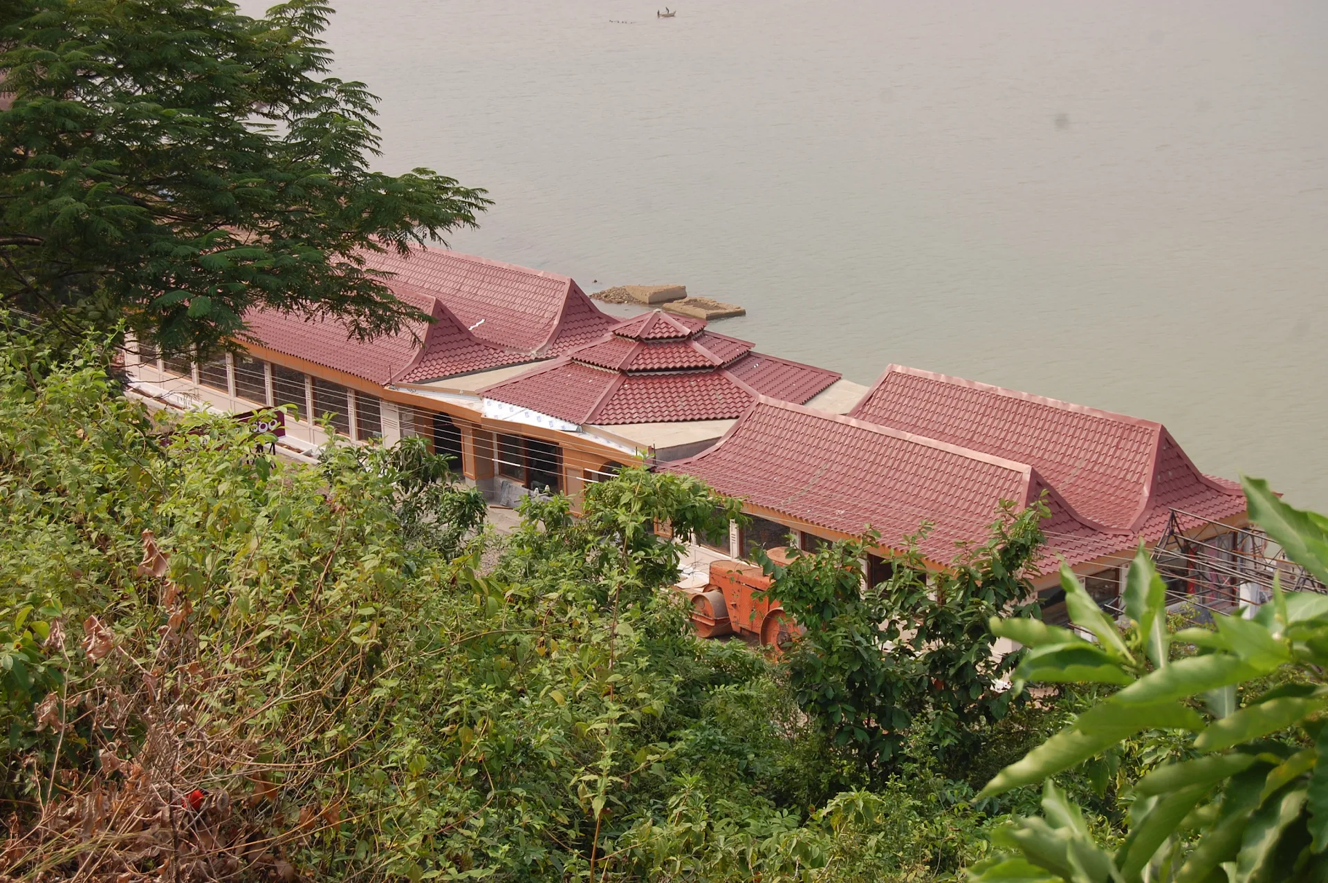 Abhay Hotel & Resorts