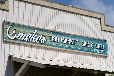 Umekes Fish Market Bar & Grill