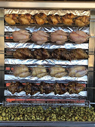 Photo n°11 de Rôtisserie Franky - TRINITE à Porto-Vecchio (Restauration rapide)