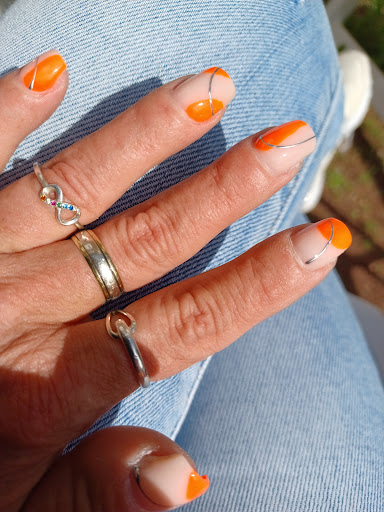 Emy Nails - Thumbnail