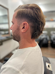 Photo n°5 de ELSA PHIMA COIFFURE à Idron (Magasin de produits de beauté)