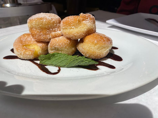 Cafe Tiramisu by null