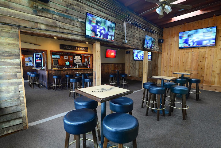 Hermosa Saloon by null