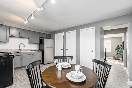 Courtyard Townhomes by null