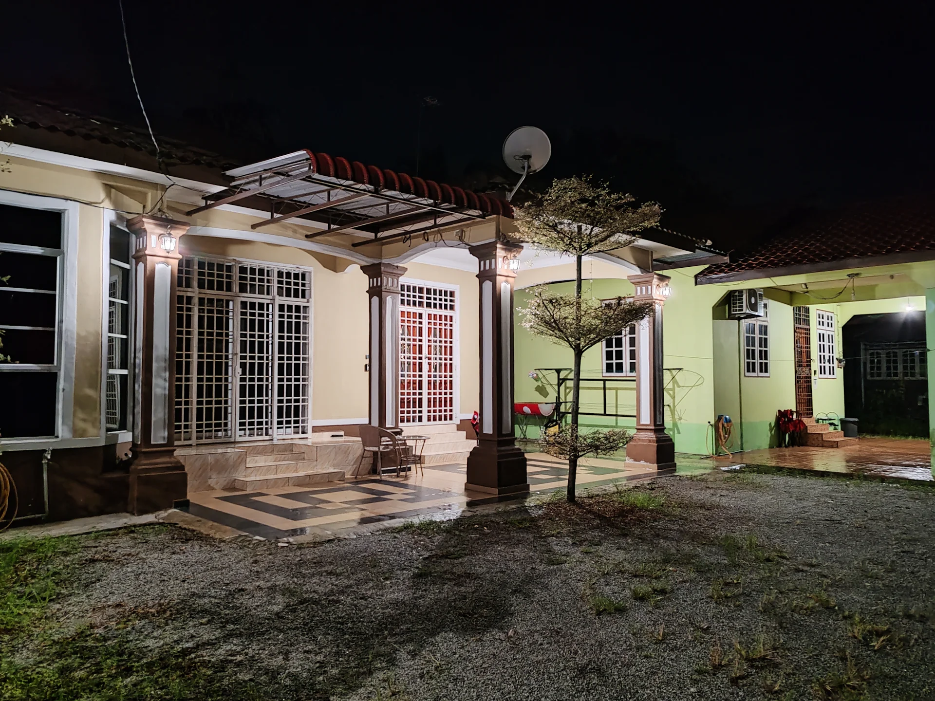Aimuni Homestay Wakaf Che Yeh. RM150