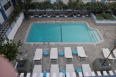 Photos of Beverly Laurel Motor Hotel