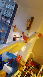 Photo n°2 de Livresse à Saint-Bonnet-le-Château (Magasin de jouets)