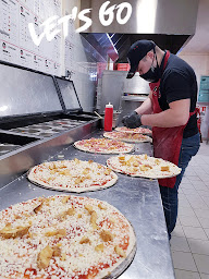 Photo n°7 de Speedy PIZZ & Co Vendôme - Pizzas, Burgers, Pokés à Vendôme (Saladerie)