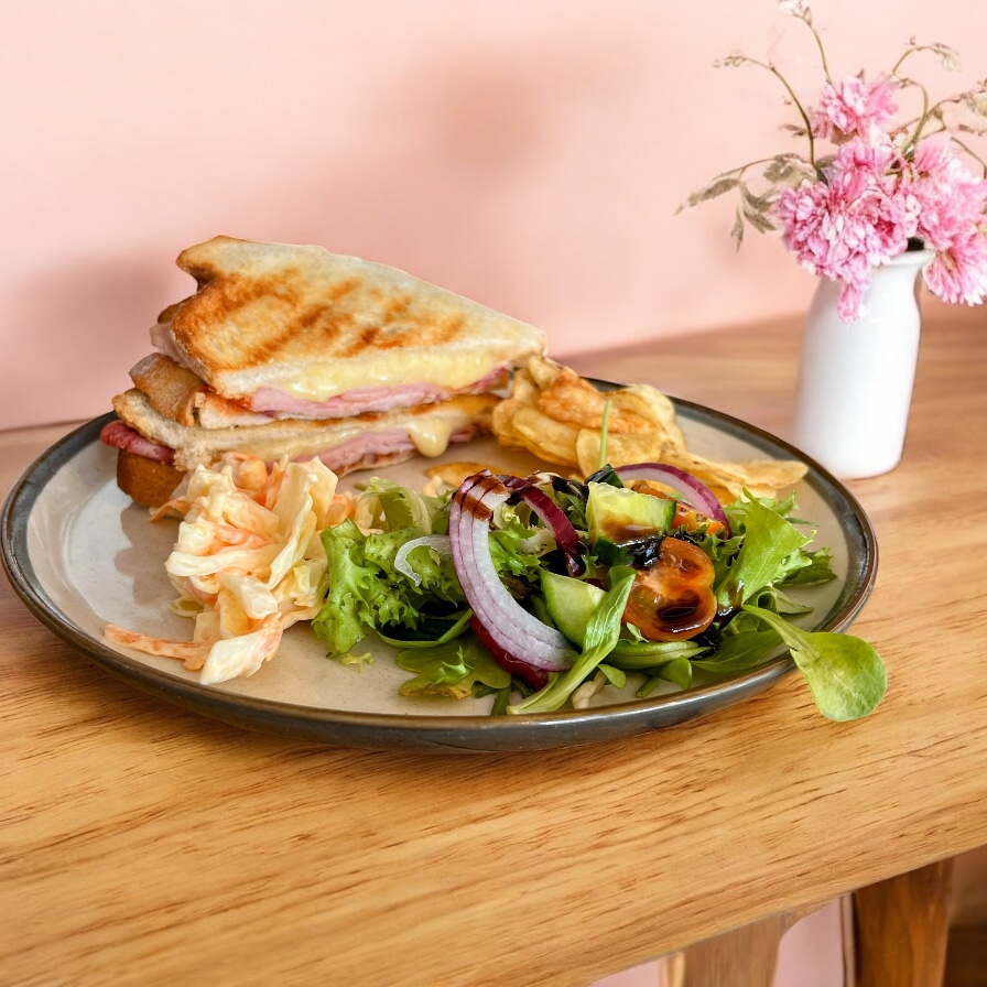 The Lighthouse Cafe — photo 6