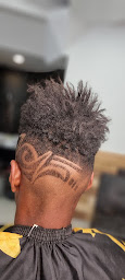 Photo n°29 de PHENO&Co - HBC COIFFURE - BARBERSHOP - HOMMES/FEMMES/ENFANTS AVEC OU SANS RDV Coupe à partir de 20 € Consultez notre site à Montpellier (Institut de beauté)