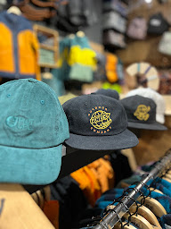 Photo n°17 de PICTURE ORGANIC CLOTHING - VAL THORENS à Val Thorens (Magasin de vêtements de sport)