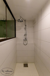 Photo n°83 de L'Oréliane en Provence SPA et Bien être près de l'Isle sur la Sorgue à Châteauneuf-de-Gadagne (Piscine extérieure)