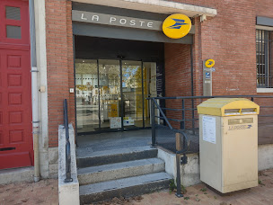 Photo n°2 de La Poste - Centre d’examen du code de la route à Valence (École technique)
