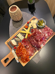 Photo n°73 de 🍷 Le Bistrot des Prés Verts à Châteauneuf ⚠️ Réservations max 5 personnes à Châteauneuf (Bar à vin)