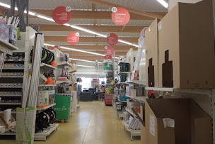 Photo n°9 de Mr.Bricolage Relais Etrepagny à Étrépagny (Magasin de bricolage)