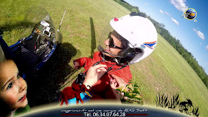 Photo n°26 de Loisirs Sud Ardèche - Baptême de l'air - parapente ULM autogire hélicoptère avion first flight paragliding microlight à Berrias-et-Casteljau (Club de sport)