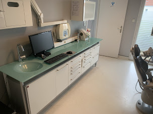 Photo n°23 de SELARL AVORD DENTAIRE à Avord (Dentiste)