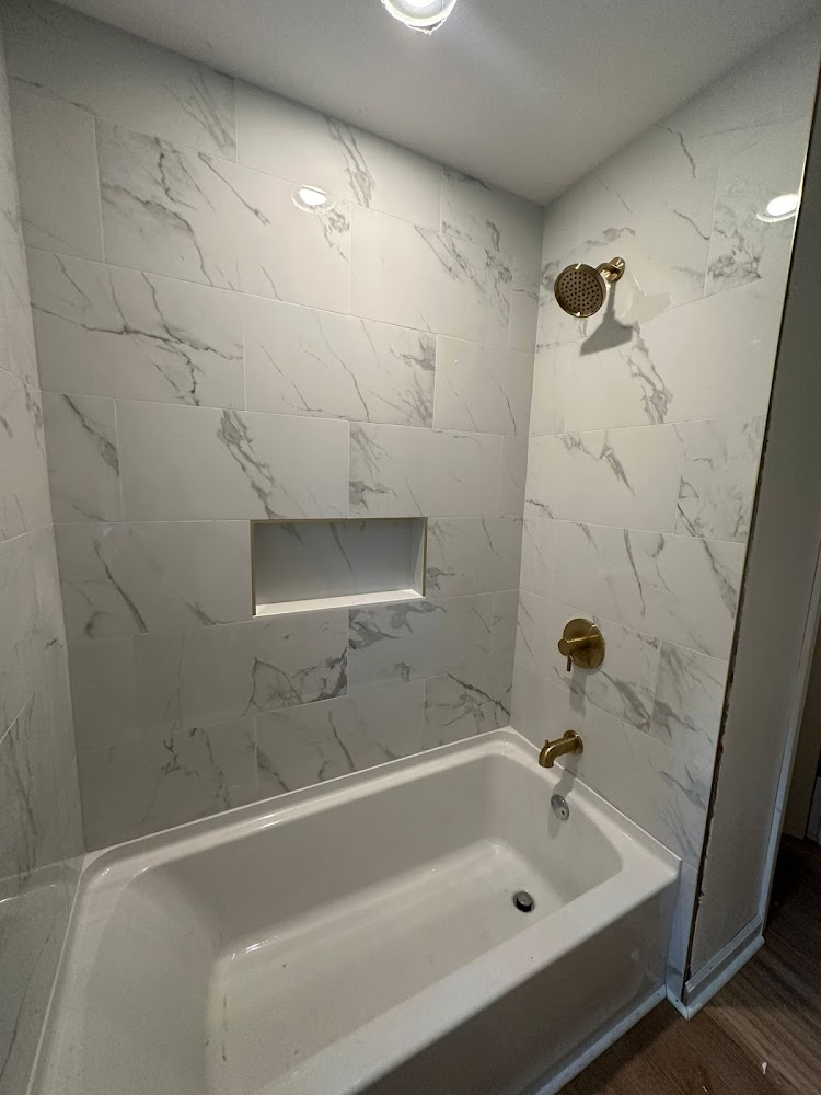 Master Clean Services in Newton, NC - Tub Reglazing Services