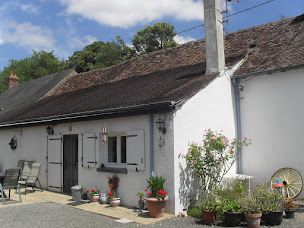 Photo n°4 de La Lune Lake B&B, Guest House, Holidays. à Joué-en-Charnie (Chambre d'hôtes)