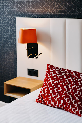 Hôtel Restaurant L'Amirauté Brest by null