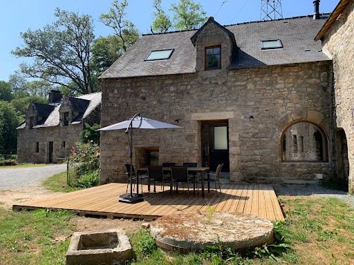 Photo de Domaine de Lestroué | 5 Gîtes avec piscine chauffée couverte jardin privé proche plage Vannes Golf-du-Morbihan 56 Bretagne à Larré (56230)
