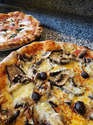 Photo n°4 de Divona Pizza Lalbenque à Lalbenque (Restauration rapide)