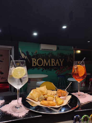 BOMBAY PUB - Visual