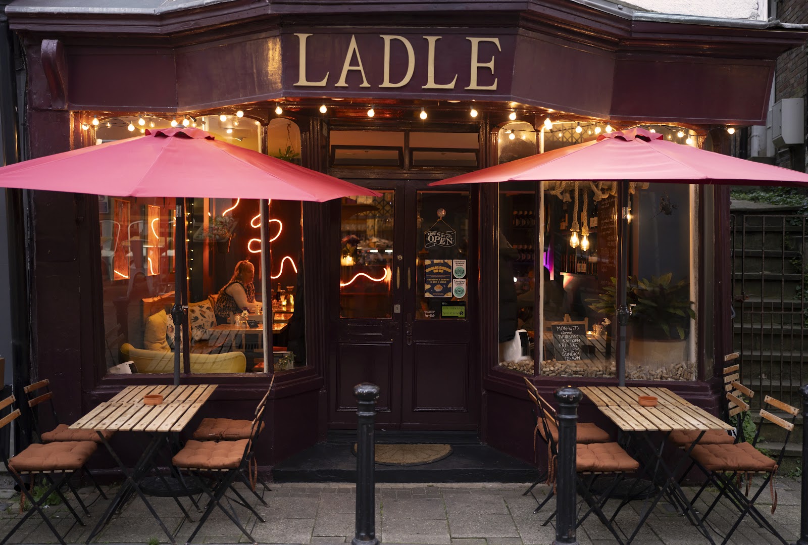 Ladle Hastings — photo 1