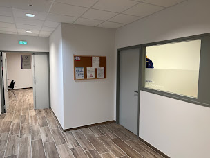 Photo n°2 de Dr Brzakala Vincent à Périgueux (Chirurgien orthopédiste)