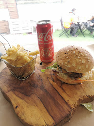 Photo n°33 de Chez LN & Mat Food truck à Coulogne (Restaurant de hamburgers)