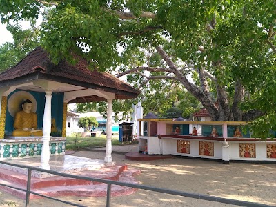 Photos of Pulinathalaramaya - පුලිනතලාරාමය එරාවුර්