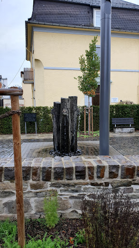 Brunnen "Vier Jahreszeiten" Denkmal Alte Synagoge