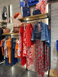 Photo n°18 de Kaloa à Castres (Magasin de vêtements)