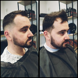 Photo n°9 de Élégance coiffure et barber à Voiron (Salon de coiffure)