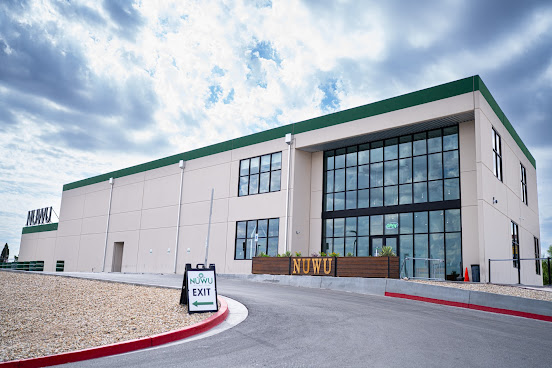 NuWu Cannabis LV by null